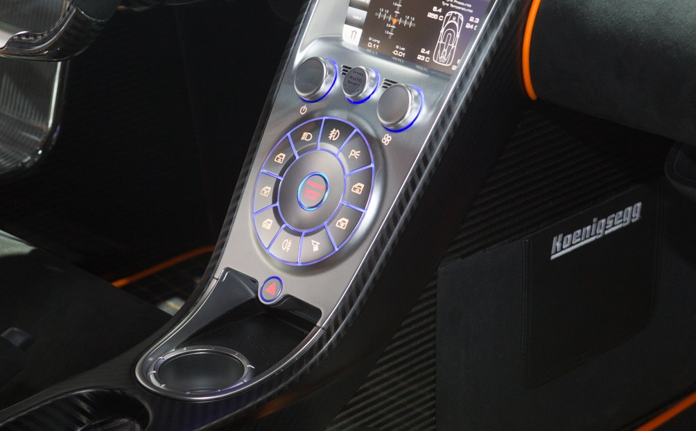 Мощнейший суперкар Koenigsegg One:1 вызвал проблемы во время своей первой регистрации в Германии 6 Arfafaa (5)