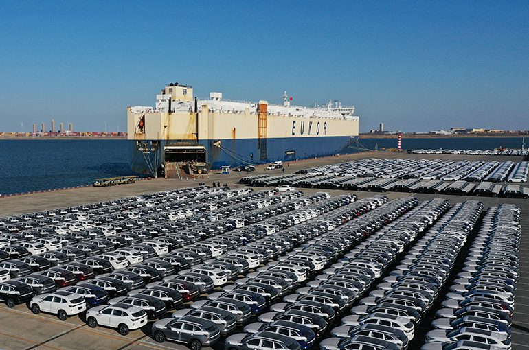 4082f6914d9e7186386b6566bee83bb4