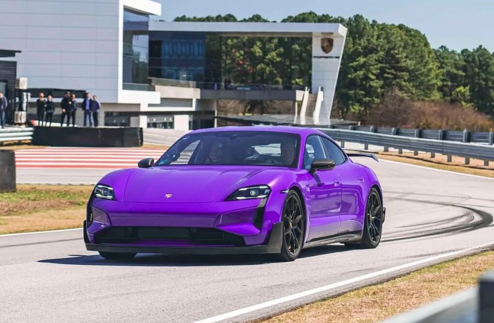 Отказ Porsche от электромобилей подчеркивает трещины в немецкой автомобильной империи 1 cd9a4b79656fe010cc27905b5aa8532a