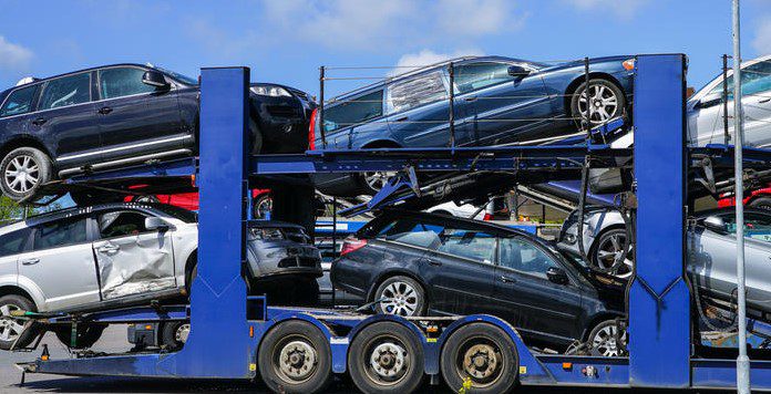 u-2024-roci-avtopark-ukrayini-popovnili-ponad-2221-tis-vzhivanih-legkovikiv-3efb7a4