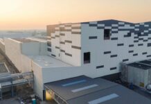 Европейские поставщики аккумуляторов призывают к местным нормам для защиты рабочих мест и снижения зависимости от Китая