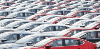 Китай заполняет мировой рынок бензиновыми автомобилями, которые не может продать на внутреннем рынке