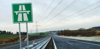 Як Чехія цифровізує дороги: електронна Dálniční známka як приклад ефективного майбутнього