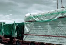 Международная перевозка грузов от компании «ИмЭксПартнер»