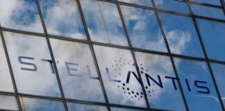 Stellantis временно закрывает завод в Пуасси и ещепять европейских предприятий