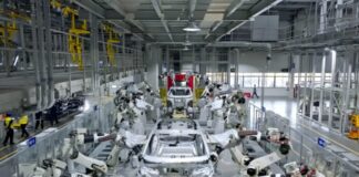 Новый автоматизированный завод «Аватра» производит один автомобиль каждые 60 секунд