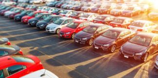 Продажи новых автомобилей в США достигли шестилетнего максимума