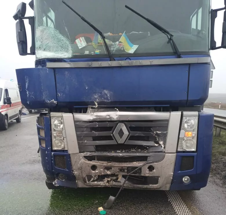 На Полтавщине в ДТП травмировались три человека 1 271b0de8a555b5bc5a85a17f75ae0839