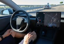 Tesla сталкивается со скептицизмом ЕС по технологии автономного вождения