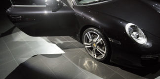 При 40%-ном падении автомобильного рынка в феврале продажи некоторых марок выросли