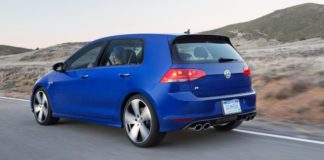 VW выпустила обширную фотогалерею американского «заряженного» Golf R
