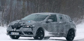 Новый Renault Megane впервые замечен на тестах