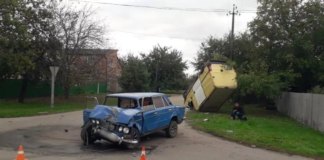 На Полтавщине в ДТП погиб водитель ВАЗа