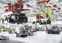 Jaguar Land Rover сократит почти 10% персонала в рамках плана структурных реформ