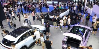 Розничные продажи легковых автомобилей в Китае превысили 23,74 млн единиц в 2025 году