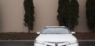 Acura TLX 2015 года