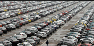 Сколько заработали автопроизводители в России