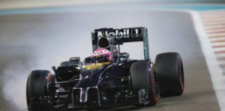 На тестах в Хересе машина McLaren может предстать в чёрных цветах