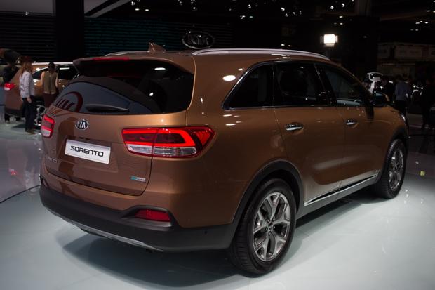 KIA Sorento на выставке Парижского Автосалона 3 KIA 4
