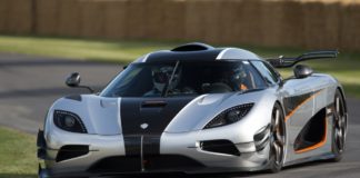 Мощнейший суперкар Koenigsegg One:1 вызвал проблемы во время своей первой регистрации в Германии
