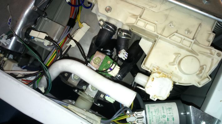 Ремонт стиральной машины с запчастями 1 Remont stiralnoy mashinyi s zapchastyami