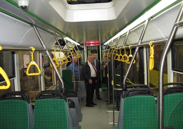 Во Львове собрали первый троллейбус "Электрон" 2 Trolik2