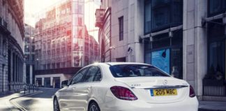 И на старуху бывает проруха: Mercedes отзывает 39 000 автомобилей C-класса