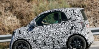 Brabus «зарядит» крошечный Smart