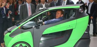 Арнольд Шварценеггер оценил экоавтомобиль Toyota I-Road