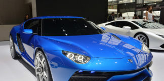 Выпуск гибридного Lamborghini Asterion откладывается