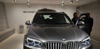 На Московском автосалоне BMW представит бронированный автомобиль X5 SecurityPlus