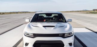 Dodge объявил стоимость Charger SRT Hellcat