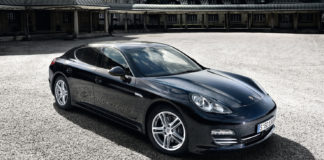Новый Porsche Panamera снял камуфляж