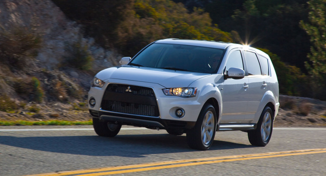 Mitsubishi просит 37 000 владельцев Outlander пройти сервисный осмотр автомобиля 1 mitsubishi-outlander_653