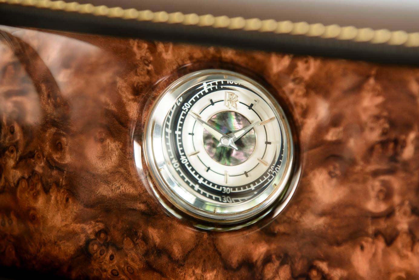 Уникальная серия люксовых автомобилей Rolls-Royce Phantom Coupé «Oud Edition» 3 qq3q