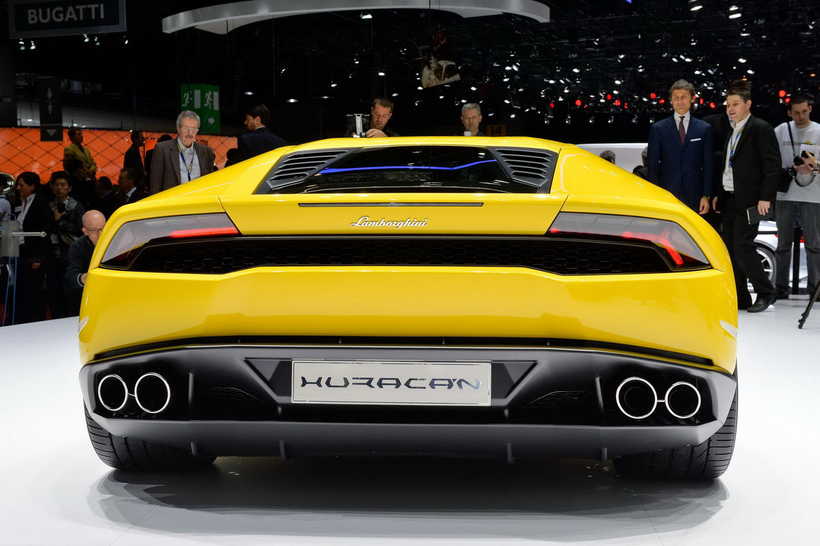 Lamborghini замахнулся на рекорд продаж 3 qqqq