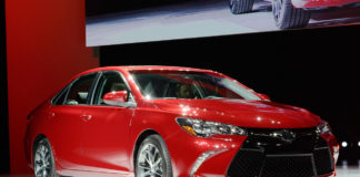 Австралийское подразделение Toyota готовит прощальный дебют седана Camry Австралийское подразделение Toyota готовит прощальный дебют седана Camry