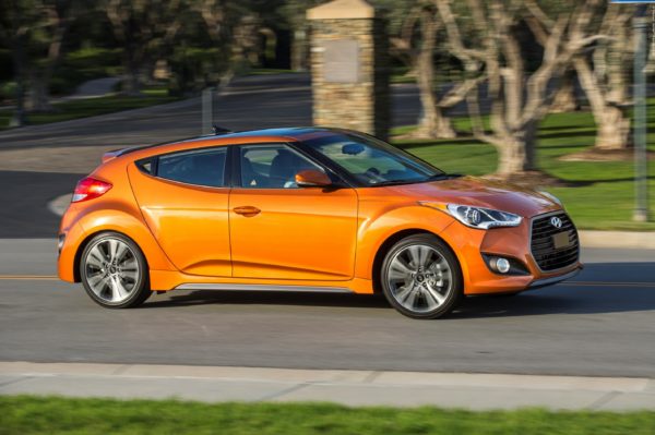 2016 HyundaiVeloster. More on http://avtolog.com/catalog/hyundai/veloster-2016/