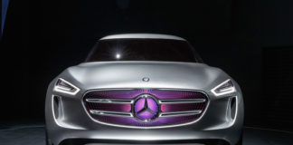 Mercedes выложил в сеть изображения компактного кроссовера G-Code